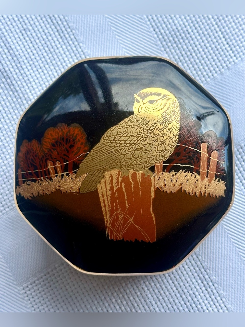 VTG  Otagiri Golden Owl Black Lacquer Octagon Porcelain Trinket Box/Lid Japan